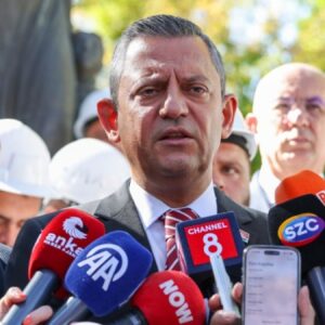 ozgur ozel saat verdi cagri yapti konusulacak cok sey var tsH1gK3l