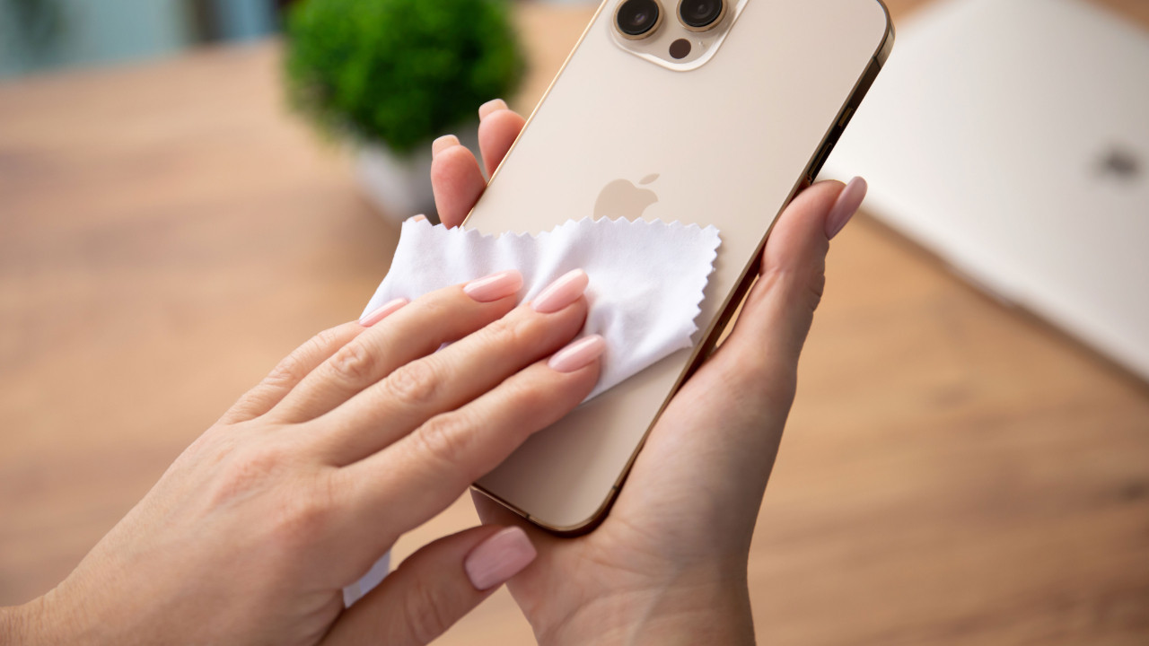 cep telefonu nasil temizlenir dikkat etmeniz gereken tum detaylar dbB3BXVH