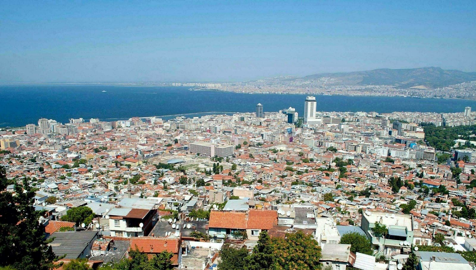 izmirde planli su kesintisi uygulamasi uzatildi iste ilce ilce yeni su kesintisi takvimi YzPD3R8h