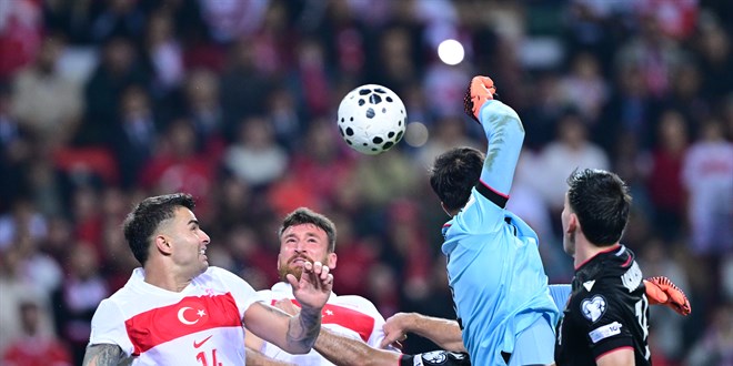 a milli takim grubu ilk ikide bitirmeye cok yaklasti AHraTeVT.jpg