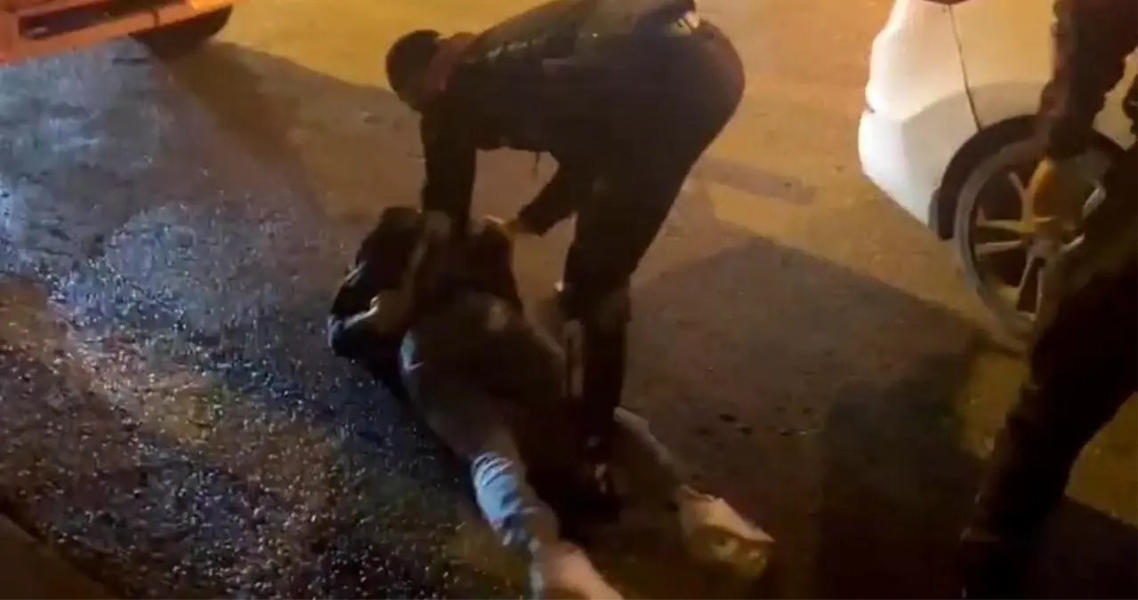 ankarada dolandiricilara operasyon 250 bin dolar suphelilerden alindi v2AmiX1K.jpg