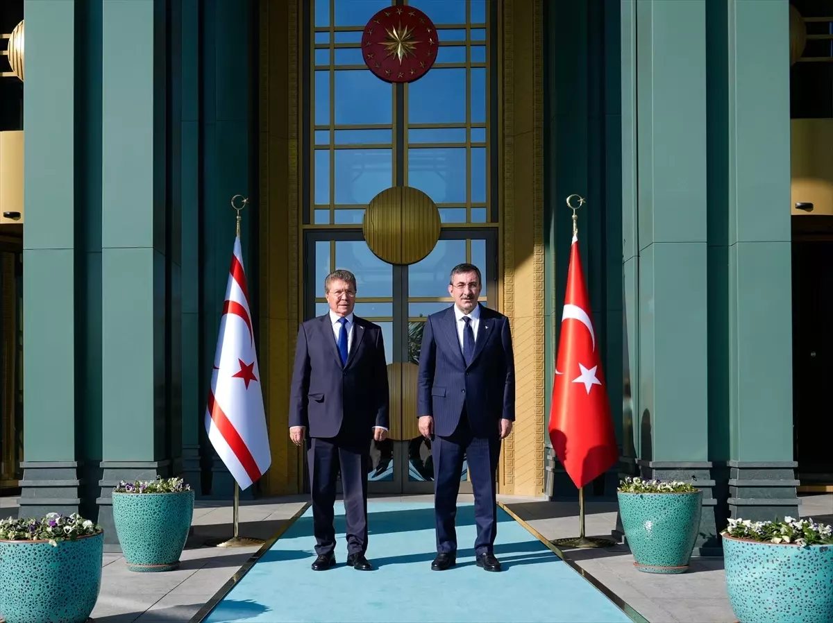 Cumhurbaşkanı Yardımcısı Yılmaz, KKTC Başbakanı Üstel ile görüştü Açıklaması