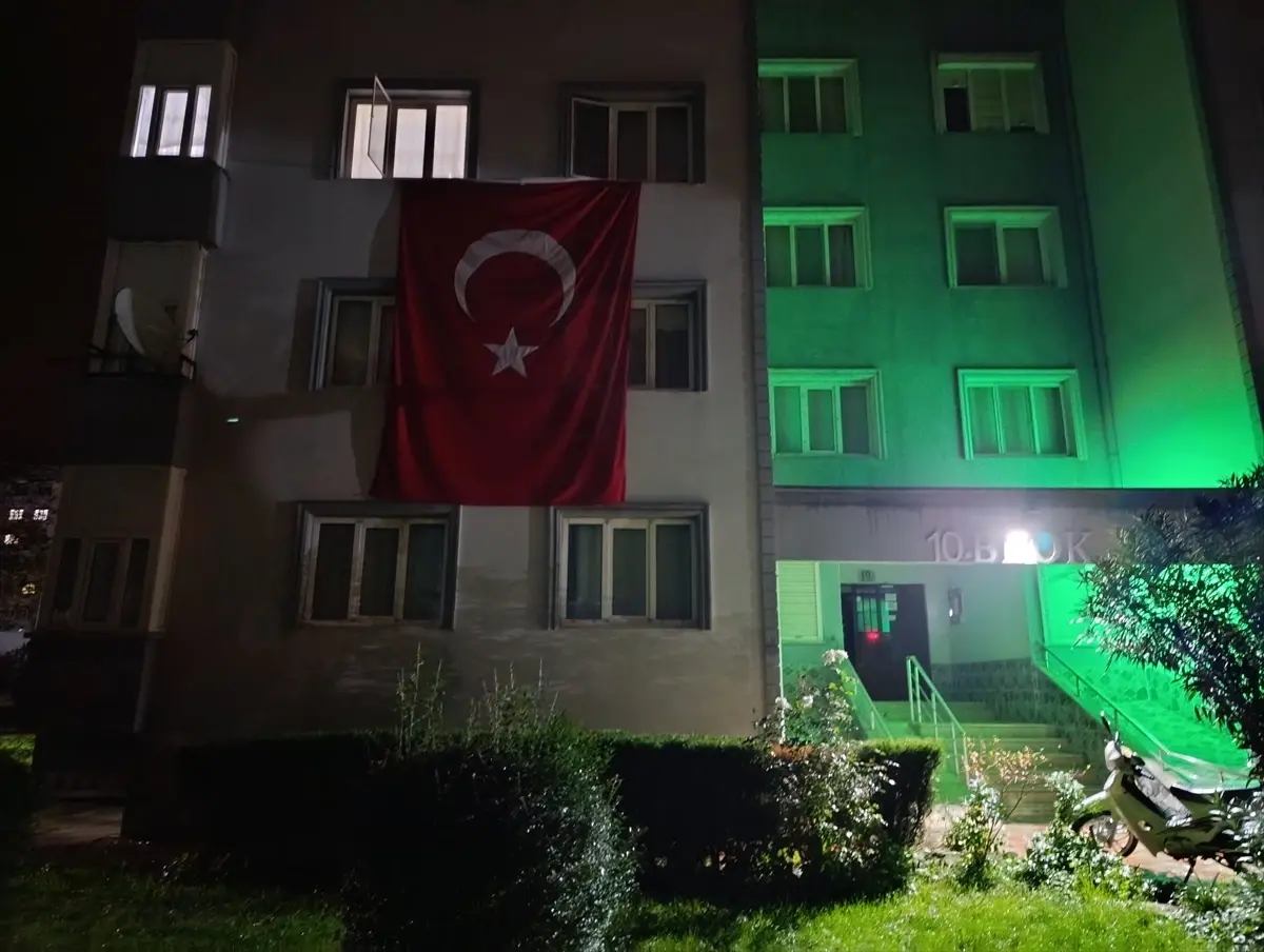 Hava Pilot Binbaşı Serdar Uslu’nun şehadet haberi Bursa’daki anne ve babasına verildi