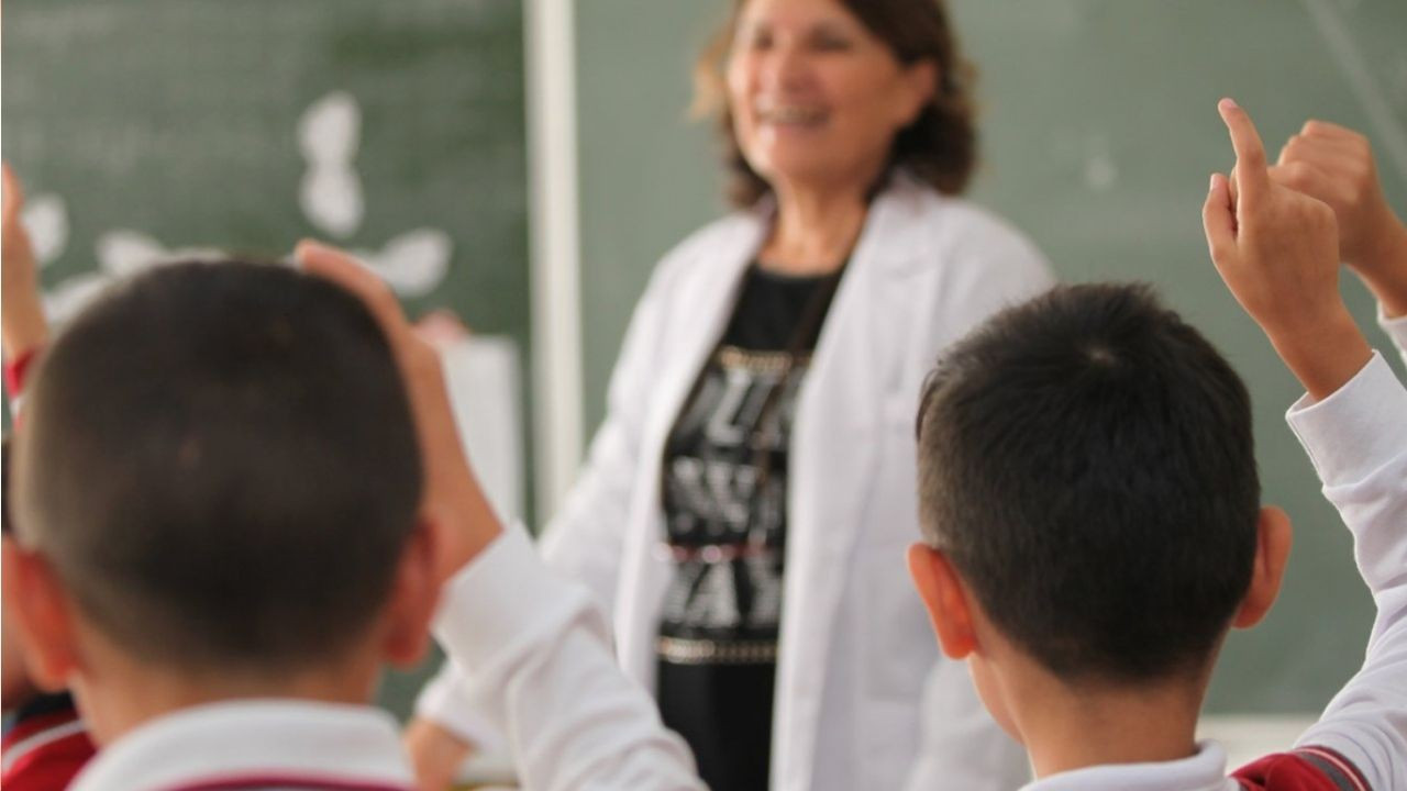 ilk mola bu cuma mi ara tatil ne zaman hangi tarihte basliyor PHne9nMG.jpg