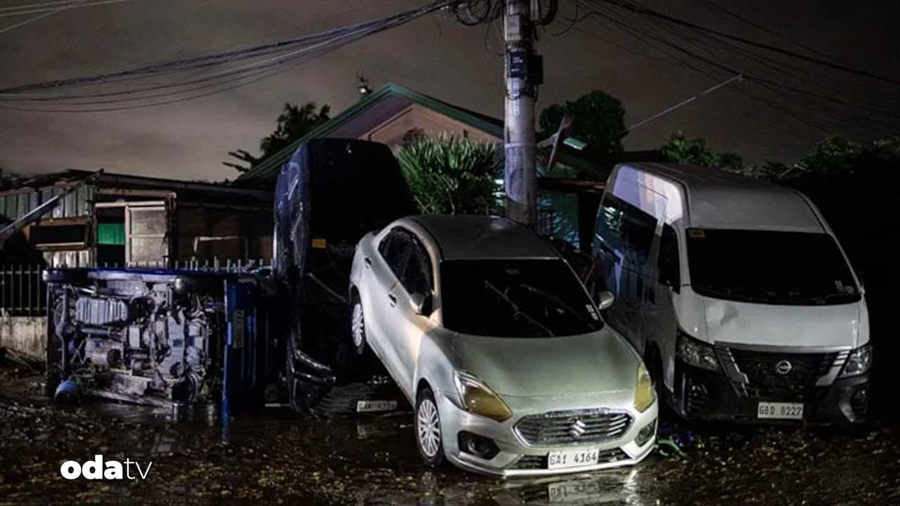 kalmaegi felaketi 46 olu VMdF3N51.jpg